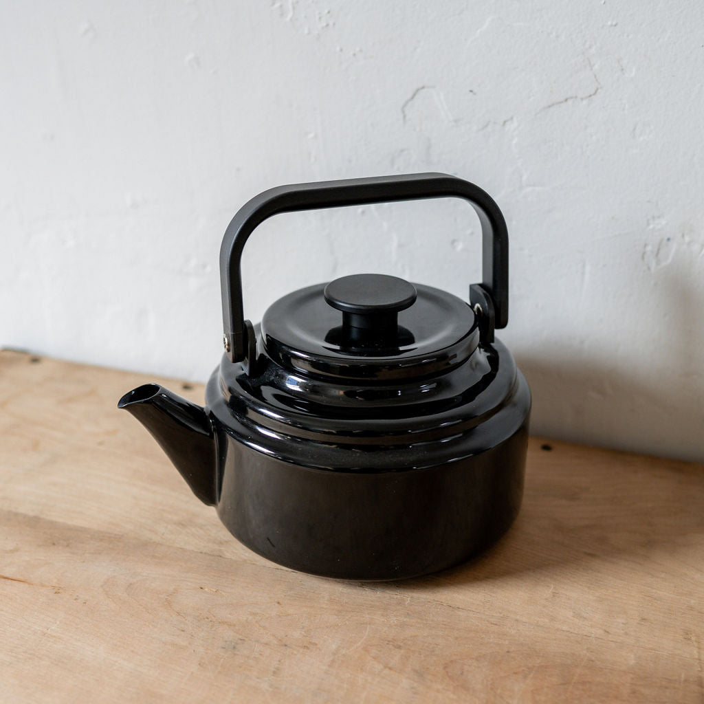 Noda Horo Amu Kettle 2.0L Black | Noda Horo | Miss Arthur | Home Goods | Tasmania