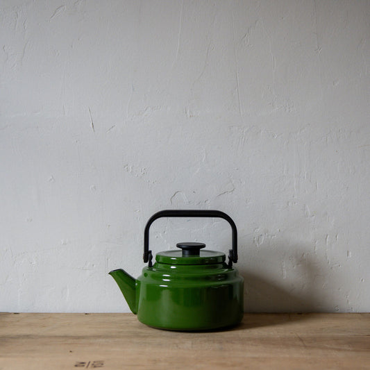 Noda Horo Amu Kettle 2.0L Green | Noda Horo | Miss Arthur | Home Goods | Tasmania